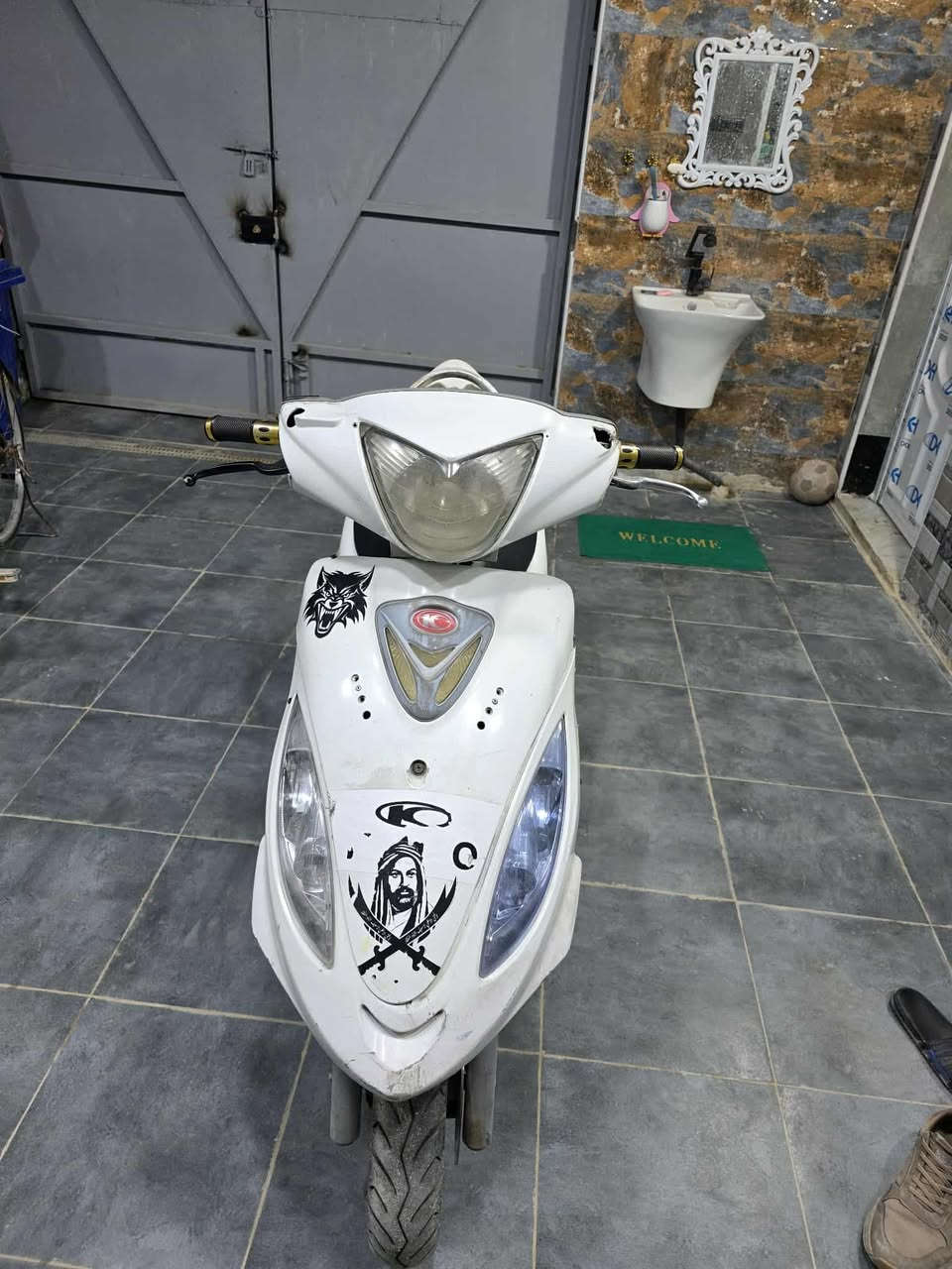 السلام عليكم ورحمه الله وبركاته 
دراجه في تو كامكو لبيع دراجه جاهزة موديل 
2011 السعر مال بيع 550 وبيه مجال لشراي 
مكانها الرفاعي الصوب الثاني


**إذا كنت صاحب هذا الإعلان وتريد حذفه لأي سبب، رجاءا أرسل رسالة إلى الدعم الفني**