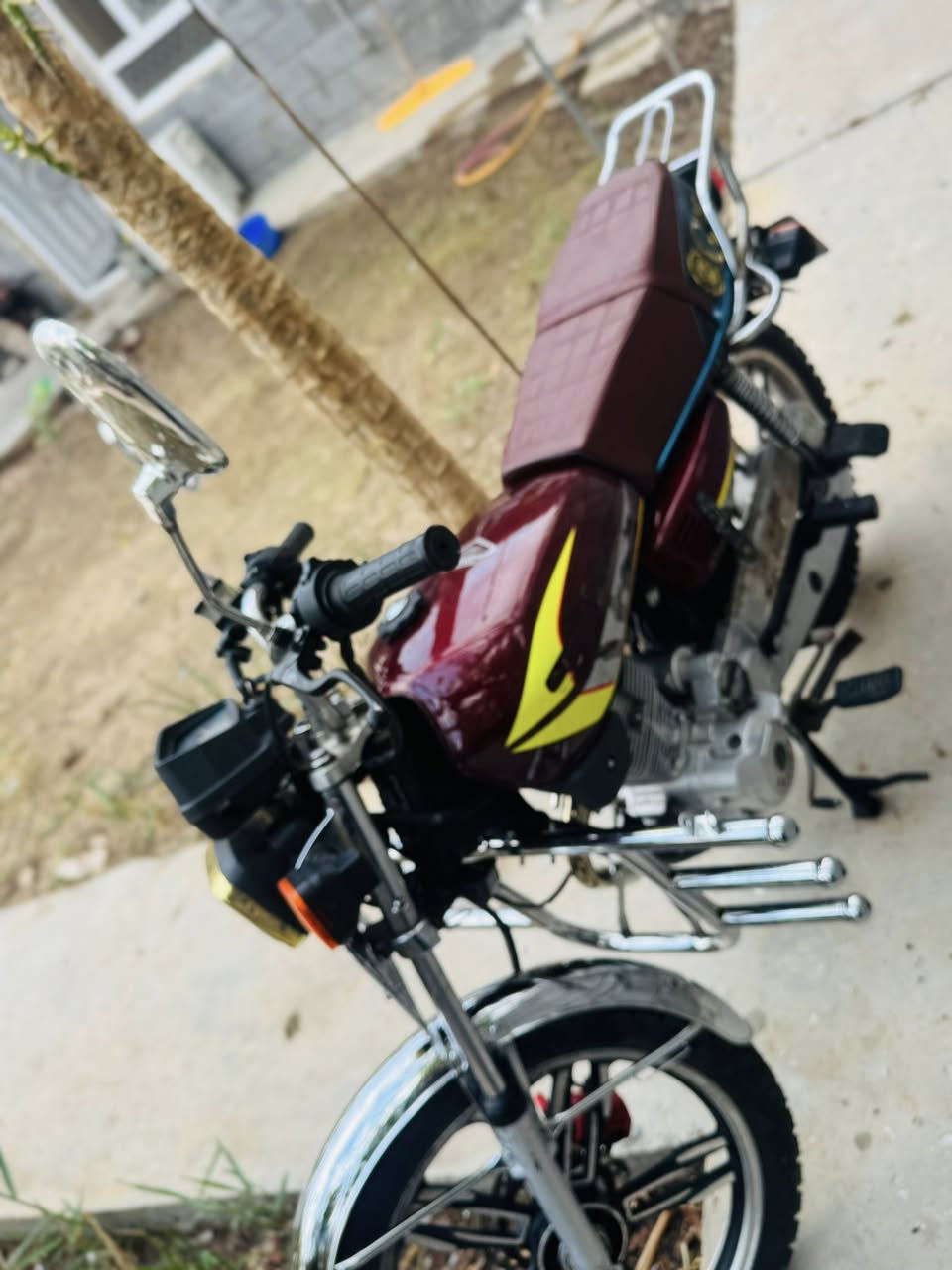 سلام عليكم شباب متاح دراجه ايراني موديل 22
رقم وسنويه وهزه سنويه الغايه 2031 بسمي
الدراجه شوفت عينكم مكفوله عامه
مكاني الانبار الفلوجه
سعرها 1350 وبيها مجال بسيط
***********
