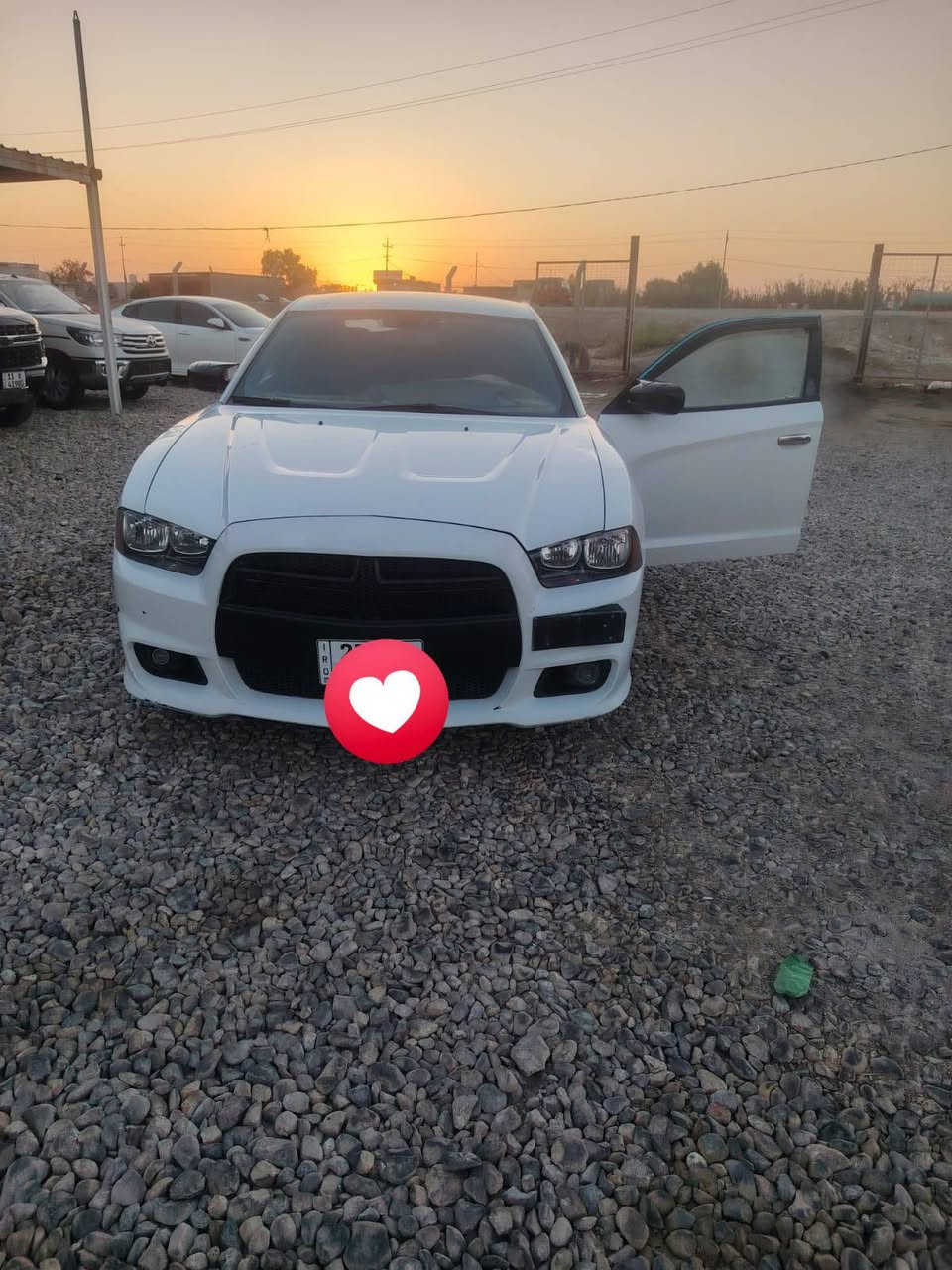 2013 امريكي 6سلندر رقم ذي قار نكليزي بسمي  كير مكينة  حدادية  عربانة الخلفية مال 2019 حادثة جاملغين وبنيد حادثة حلو وبية ملاحضات واضحات كدامك  رقم صاحب السيارة *********** 
مكان السيارة ذي قار
السعر المطلوب 135 وبية مجال
