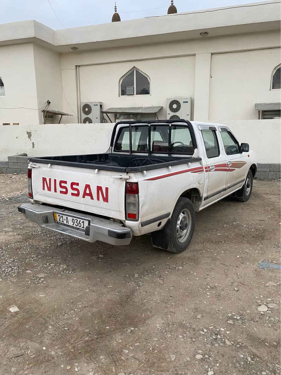 نيسان 2008 سي بارجه ي هه يه له كن باتري توزيك زوري كرتيه سه وي نويه به ناوي خومه وه يه 343000 رويشته سحري 110محامه له ***********هه ولير أربيل, العراق
