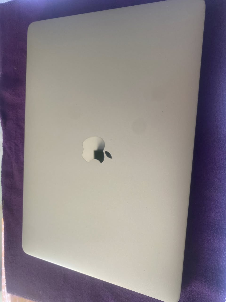 Macbook pro M1 2020
8/256 13in
Battery 97
بالشاحن جي من الخارج
للبيع


**إذا كنت صاحب هذا الإعلان وتريد حذفه لأي سبب، رجاءا أرسل رسالة إلى الدعم الفني**