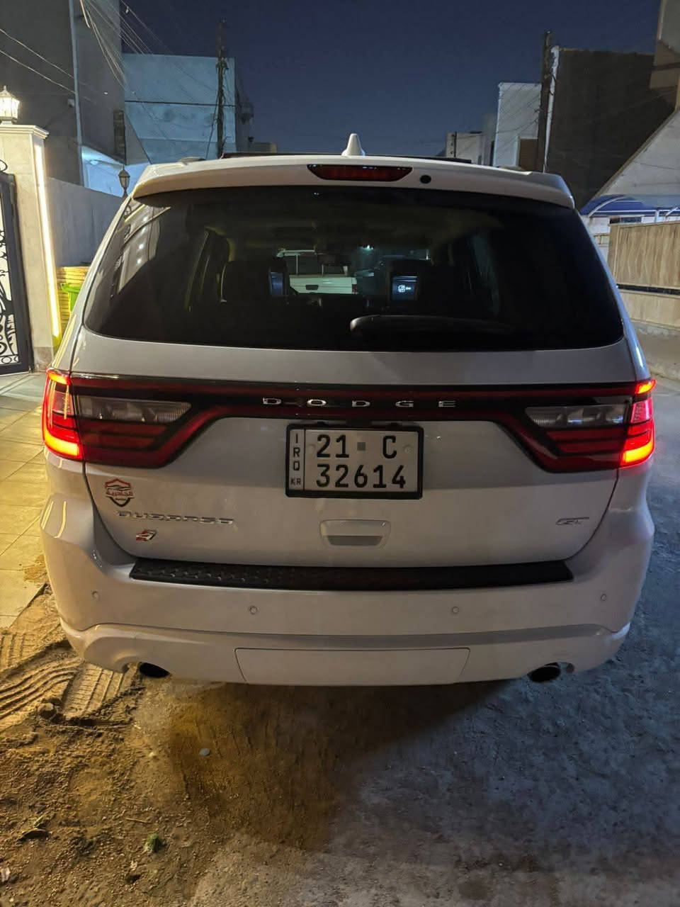 السلام عليكم من رخصة الادمن المحترم 
دورنكو موديل 2018 رقم سليمانيه انكليزي سنويه جديده بسمنه هزه جديده تريد وكاله تحويل حسب القناعه ماشيه 60الف سياره فوول مواصفات السياره كفاله عامه من قطره صبغ كير ومكينه وحداديه تخم تاير كله كفاله سياره مال جناي السعر 275 وبيه مجال قليل مكانه بابل القاسم ع مراسلة ⁨***********
