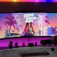 G9 qled 240hz شاشة نظيفة جداً استعمال قليل شاشة مقطوعة من السوك  ونادر...
