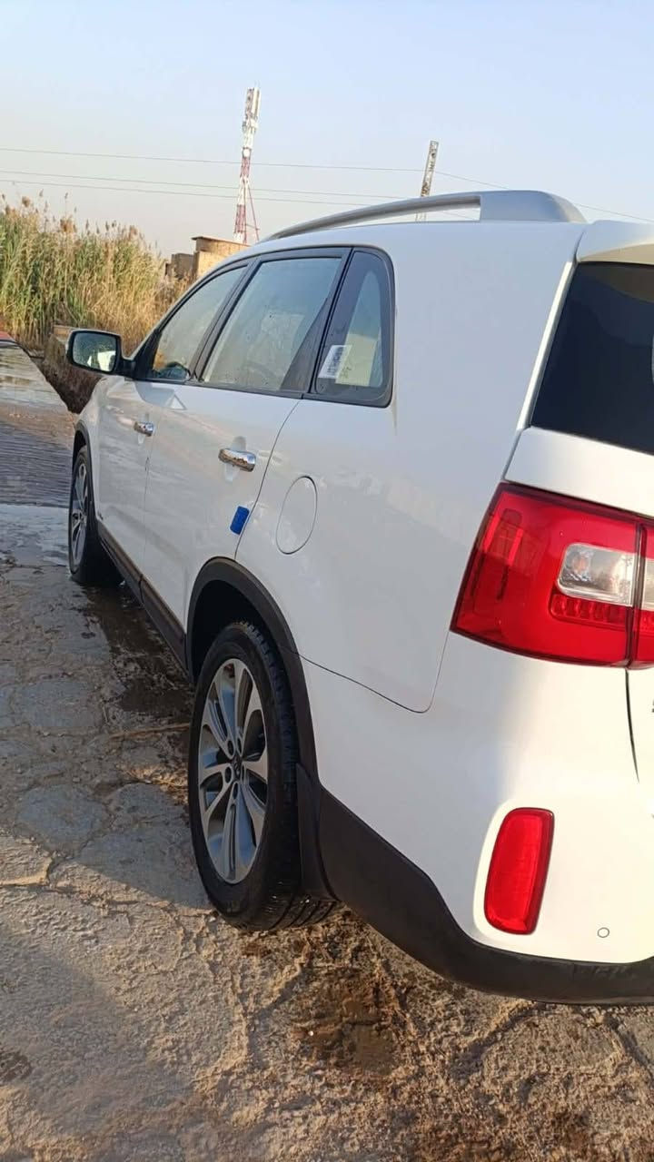 للبيع السيارة على وضع الشركة
فول  داخل جلد تحكم بالستيرن تدفئة تبريد 

تخم تاير جديد  

حدادية جديدة 

السعر على الاتصال ***********

***********،،،،،  مكلف بالنشر فقط
