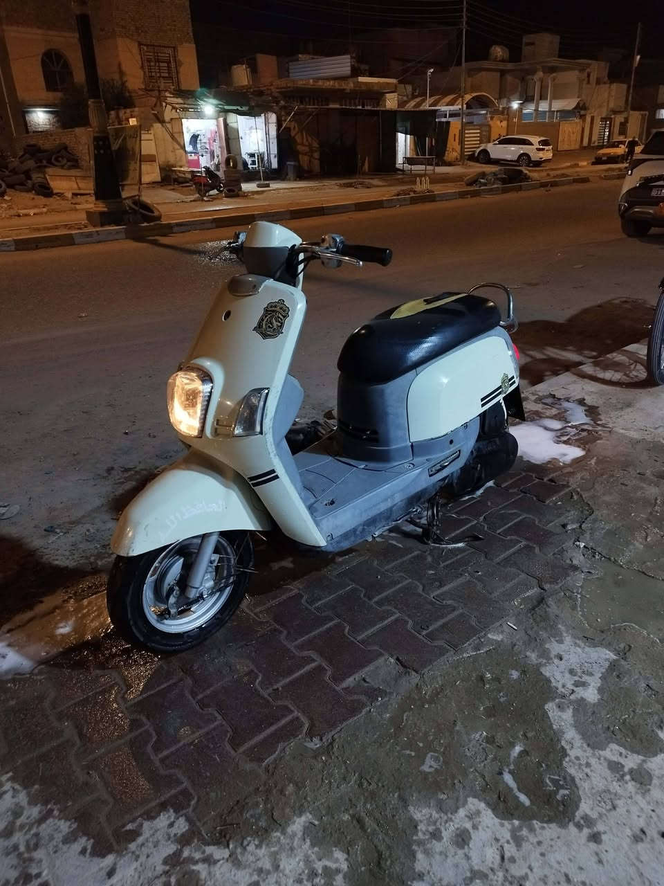 السلام عليكم
ماكس بوليس 
شوفت عينك الدراجه
مرتبه السعر 550 
رقمي ***********
