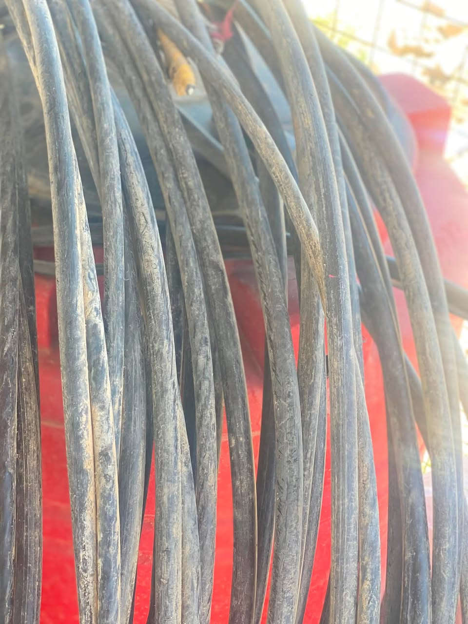 شاشه عاطله صوت بلا صوره حجم 43سعر 55
كيبل سلك فافون مغلون بلاستك 180متر


**إذا كنت صاحب هذا الإعلان وتريد حذفه لأي سبب، رجاءا أرسل رسالة إلى الدعم الفني**