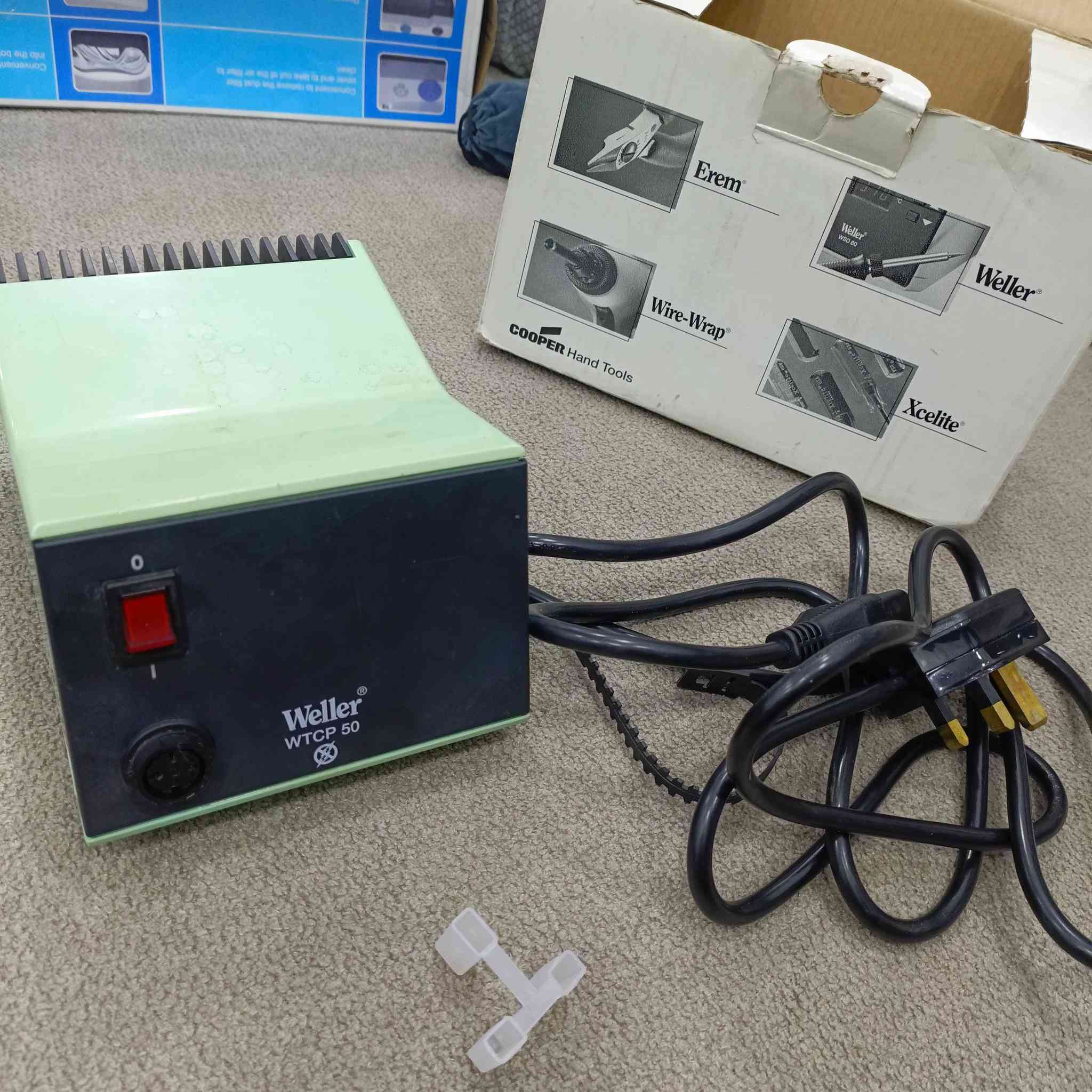 جهاز بهذا الشكل صناعه المانيه اليفيده ينطي سعر وبلعافيه


**إذا كنت صاحب هذا الإعلان وتريد حذفه لأي سبب، رجاءا أرسل رسالة إلى الدعم الفني**