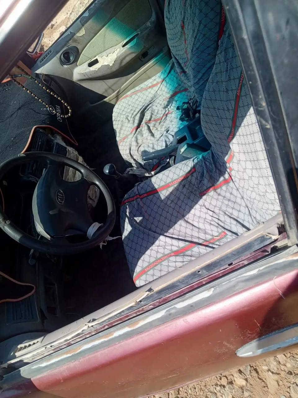 السلام عليكم كيا سيفيا 93 ورثه الماكينه بها خيط تبخير سعر 12 وبيها مجال نكلف بنشرها اتصال***********
