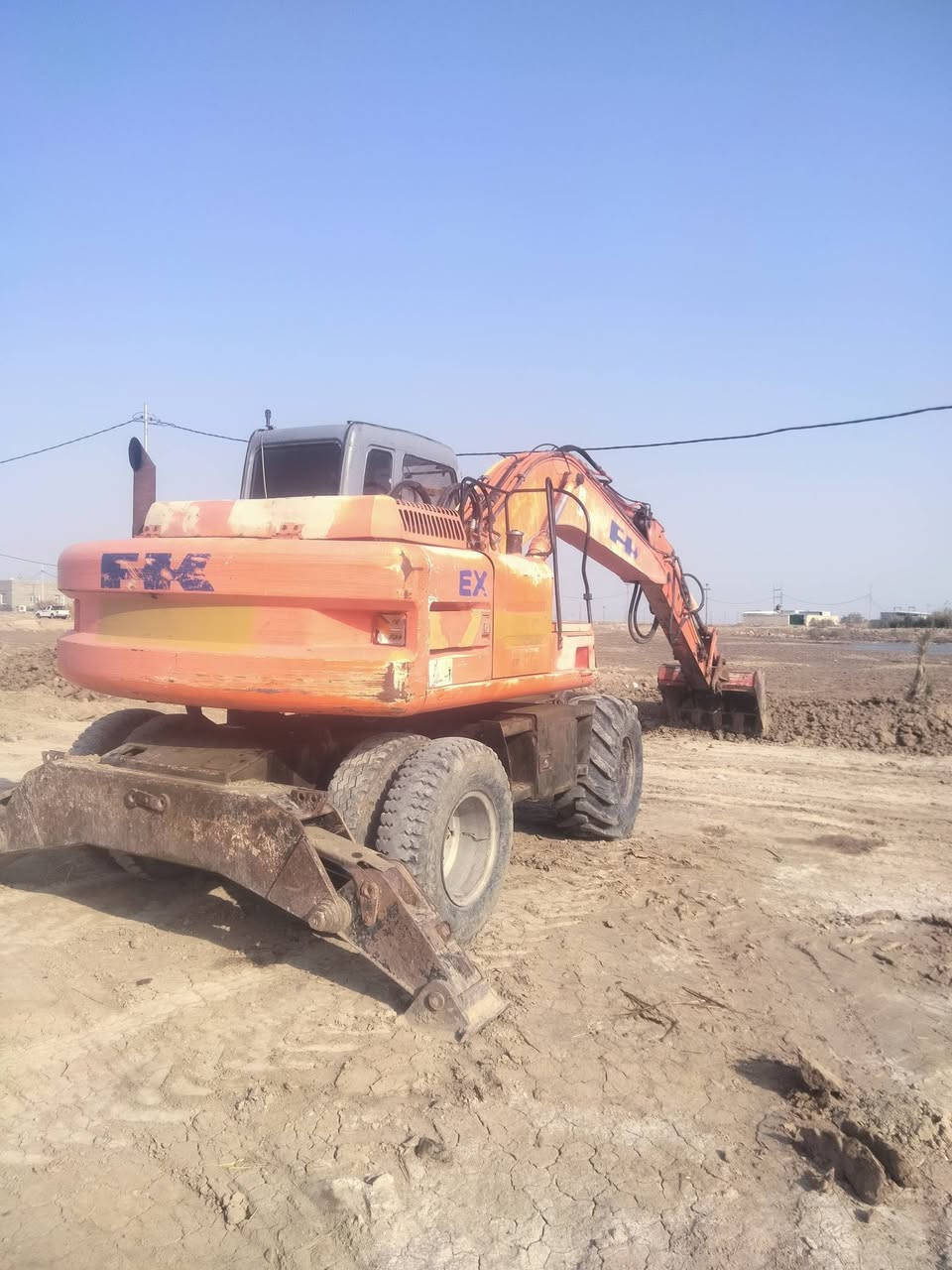 السلام عليكم
حفاره هيتاشي مديل 2009رقم بصره للاستفسار التواصل مع الرقم  ***********
