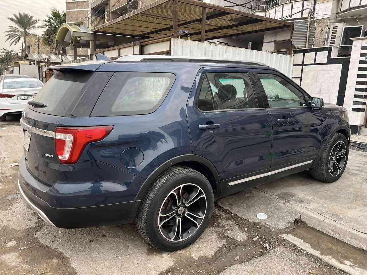 السلام عليكم فورد اكسبلور 2017 وارد امريكي حادثها دعامية امامية فقط السيارة مكفولة من الصبغ عدة الدعامية مواصفات xlt كشنات جلد تدفئة وكهربائية 7راكب منفصل 3قطع تبريد ستيرن تدفئة شاشة كبيرة كاربلي كاميرا دوارة حساسات امامي خلفي اشاير بالمري بصمة تشغيل عن بعد بصمة ابواب جنطة ويل حجم 20 كهرباء وجلاق V6 3.5 محرك وكير وصدر وتبريد كلة كفالة شرط الفحص السيارة مابيها اي نقص ماشية 108 الف ميل رقم بغداد باسمي مشروع وطني السعر 195وبيها مجال المكان بغداد ***********
