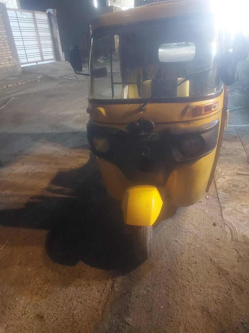 تكتك موديل 19 مكينه هستوه مجفتت كلجات جدد باتري جديد سلف جديد جادر جديد صليب وكاسات جدد وايرات جديد ضفاير جدد تكتك ما ناقصه الف شراي يتصل ***********
