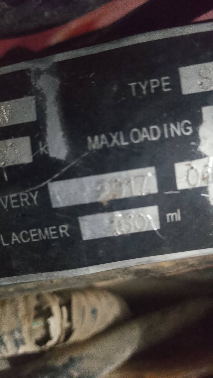 سلام عليكم ماطور سنكي للبيع حلو محرك نضيف ماطور طفه من كيفه ماعرف شبيه السعر 350 وبي  مجال اتصل ودلل ***********
