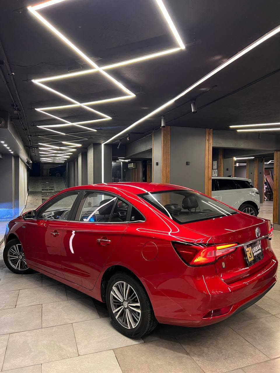 🚗 MG 5 Luxury Edition
📅 موديل 2026
📍 عداد 12,000 كم فقط
⚙️ المواصفات:
محرك 1500 سي سي
قوة 120 حصان
تشغيل بضغطة زر (Start Engine)
دخول وتشغيل بدون مفتاح (بصمة)
مرايات كهرباء ضم
فتحة سقف
جنوط 16 بوصة
كراسي كهرباء
تحكم كامل من الطارة
🎨 اللون: أحمر
🪑 الفرش: أسود
✅ حالة ممتازة وجاهزة للفحص والمعاينة
للتواصل https://wa.me/201018393590 القاهرة, مصر


**إذا كنت صاحب هذا الإعلان وتريد حذفه لأي سبب، رجاءا أرسل رسالة إلى الدعم الفني**