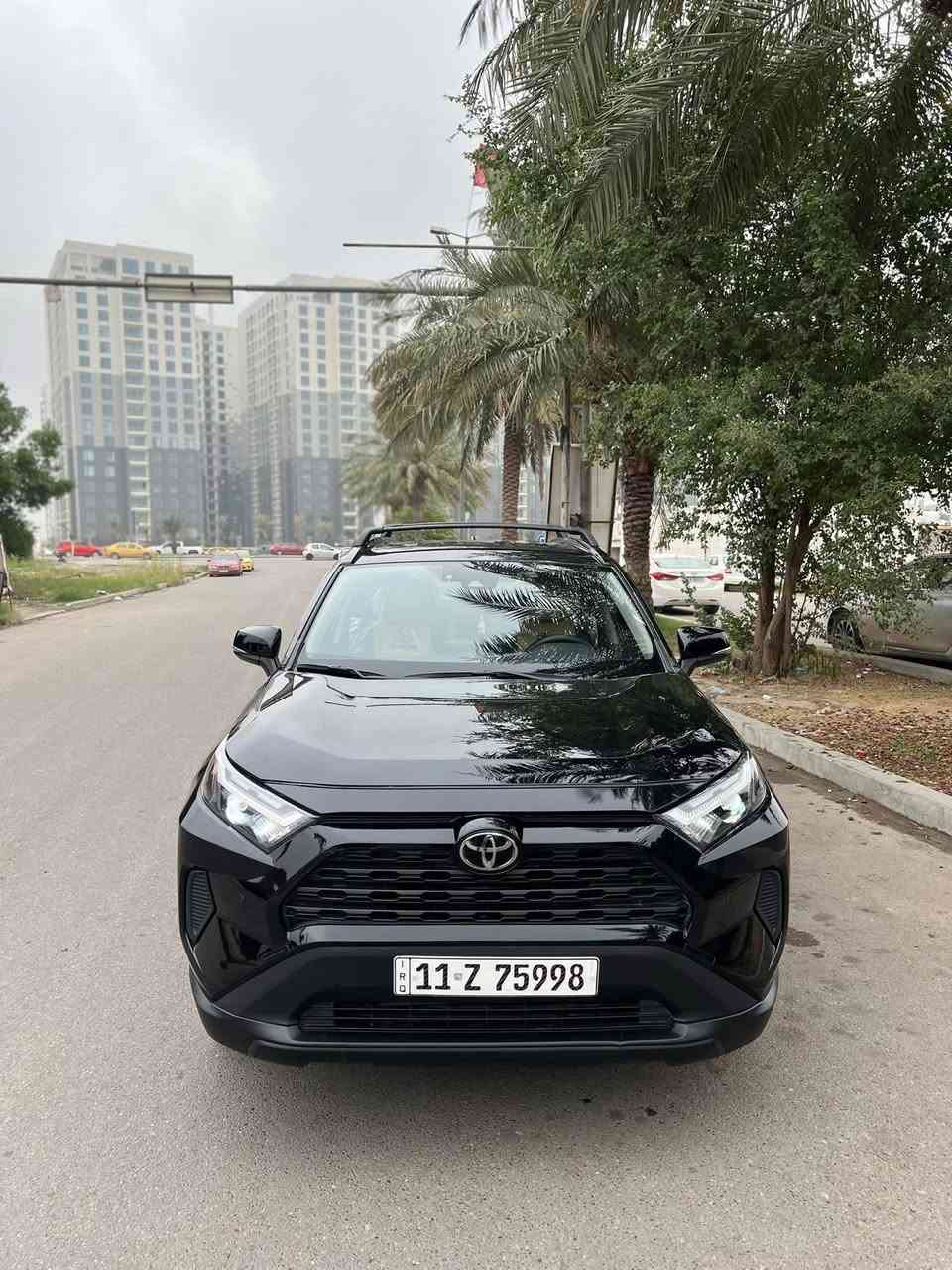 السلام عليكم للبيع
𝐓𝐎𝐘𝐎𝐓𝐀 𝐑𝐀𝐕𝟒-𝐗𝐋𝐄 2023                                       
مستعجل عل بيع وما اعتقد اكو هيج سعر 195 وبيهه مجال قليل
تويوتا رافــــ4  بانزين فقط XLE موديل 2023 وارد امريكي ضرر فقط جاملغ مصبوغ شبر بارد بل بنيد سياره جديده كلش وما ناقصهه شي صور حادث وسونار داخل منشور

رقم بغداد بسمي هزه وسنويه جدد تحويل مباشر

اللون : اسود

حجم المحرك : 2.5L ( 4.سلندر )

المواصفات : 𝐗𝐋𝐄 نص فول

شاشة كبير لمس تدعم ابل كار بلي 

كاميرا

‏ابواب  بصمة

‏‎بصمة تشغيل 

ويل رياضي قياس 19

تخم تاير جديد

هاند بريك بصمة

اوتو ستارات (𝐀𝐔𝐓𝐎 𝐒𝐓𝐀𝐑𝐓)

اوتو ستوب (𝐀𝐔𝐓𝐎 𝐒𝐓𝐎𝐏)

رادار امامي (تحديد مسار)

‏‎رادار جانبي (نقاط عمياء)

‏‎رادار خلفي (التحذير من الاصطدام)

‏‎حساسات خلفيه

نظام (𝐄𝐂𝐎)

نظام (𝐍𝐎𝐑𝐌𝐀𝐋)

نظام (𝐒𝐏𝐎𝐑𝐓)

تحكيم ستيرين

كشن السائق تحكم كهربائية 

لايتات (𝐋𝐄𝐃) ليد عدسة زينون 

بكلايتات (𝐋𝐄𝐃) بيلادي

باقي تفاصيل معروفه مكاني بغداد الدوره شارع الصحه السعر 195 وبيهه مجال قليل مستعجل عل بيع اي ستفسار اتصل وتدلل رقمي ***********
