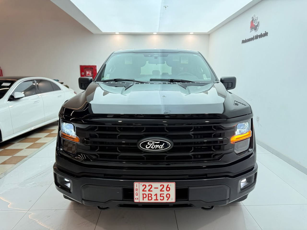 السلام عليكم
فورد F150 XLT 
6سلندر توربو 
2024 
5000mil
بنيد صبغ بدون دواخل بدون ايرباك 
شاشة ايباد 
داخل احمر بلادي 
رادارات 360درجة
توقف ذاتي 
اوتو ستوب 
تدفئة كشنات 
كامرا خلفية 
شاشات دجيتال 
دشبول ديجيتال 
*********** 
مكان السيارة اربيل
