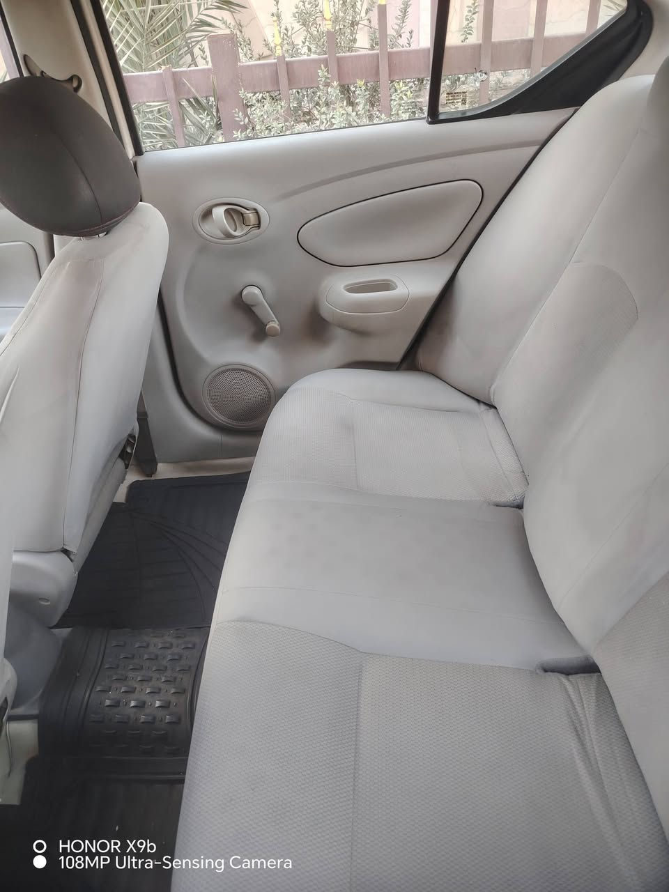 سني هندي مديل ٢٠١٨ اربيل رقم جديد سياره بيها جاملغ رش اثر شخط وجاملغ تبديل طخه بدون دواخل بغداد الكرخ ***********  السعر 98 وبيها مجال بسيط سنويه جديدة ب اسمي
