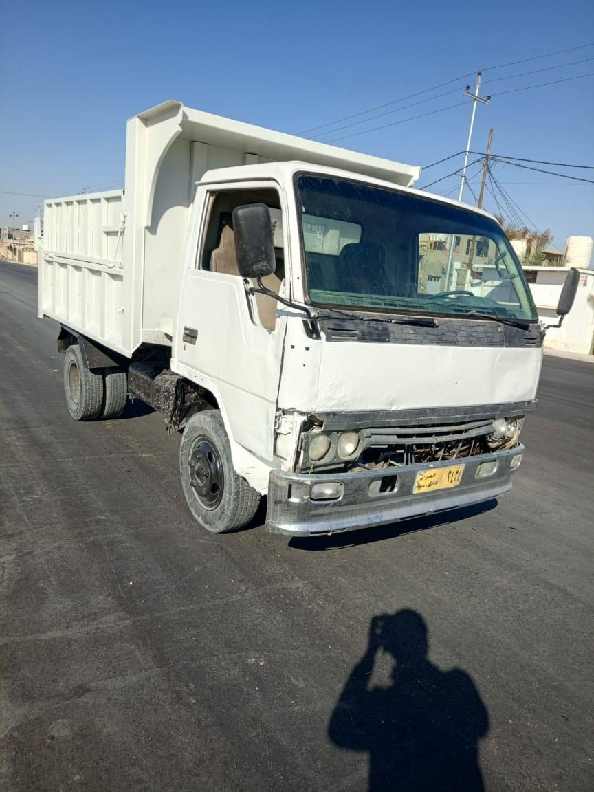 كنتر عضم قلاب لبيع قماره عريضه محرك ١٠٤ لبيع مكفول شاصي مكفول سنويه صاقطه رقم صدامي قادسيه ‏‪***********‬‏ مكلف بل نشر
