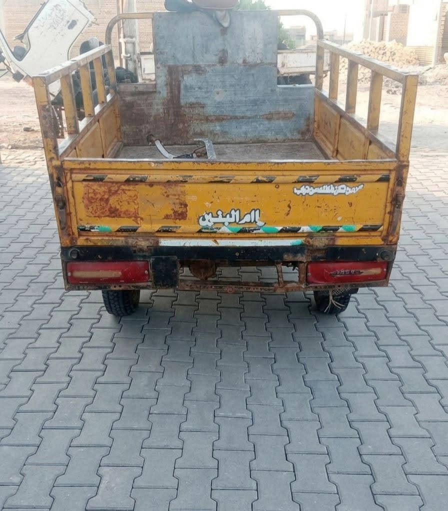السلام عليكم ستوتة MTR نضيفه (أوراق اصولي) شاصي نضيف محرك نضيف هندر واحد مكاني ناصرية مركز سعر مليون و بيها مجال ***********
