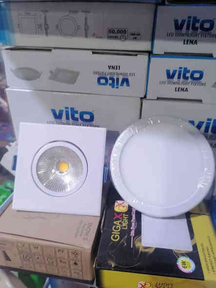 وين راحو جماعة حاجه بالف غراض انشائية كهربائية  بيع شلعة تحتوي على نقاط ولدات وكلوبات بوكس بناء وغيرها للاستفسار الاتصال على الرقم ***********
