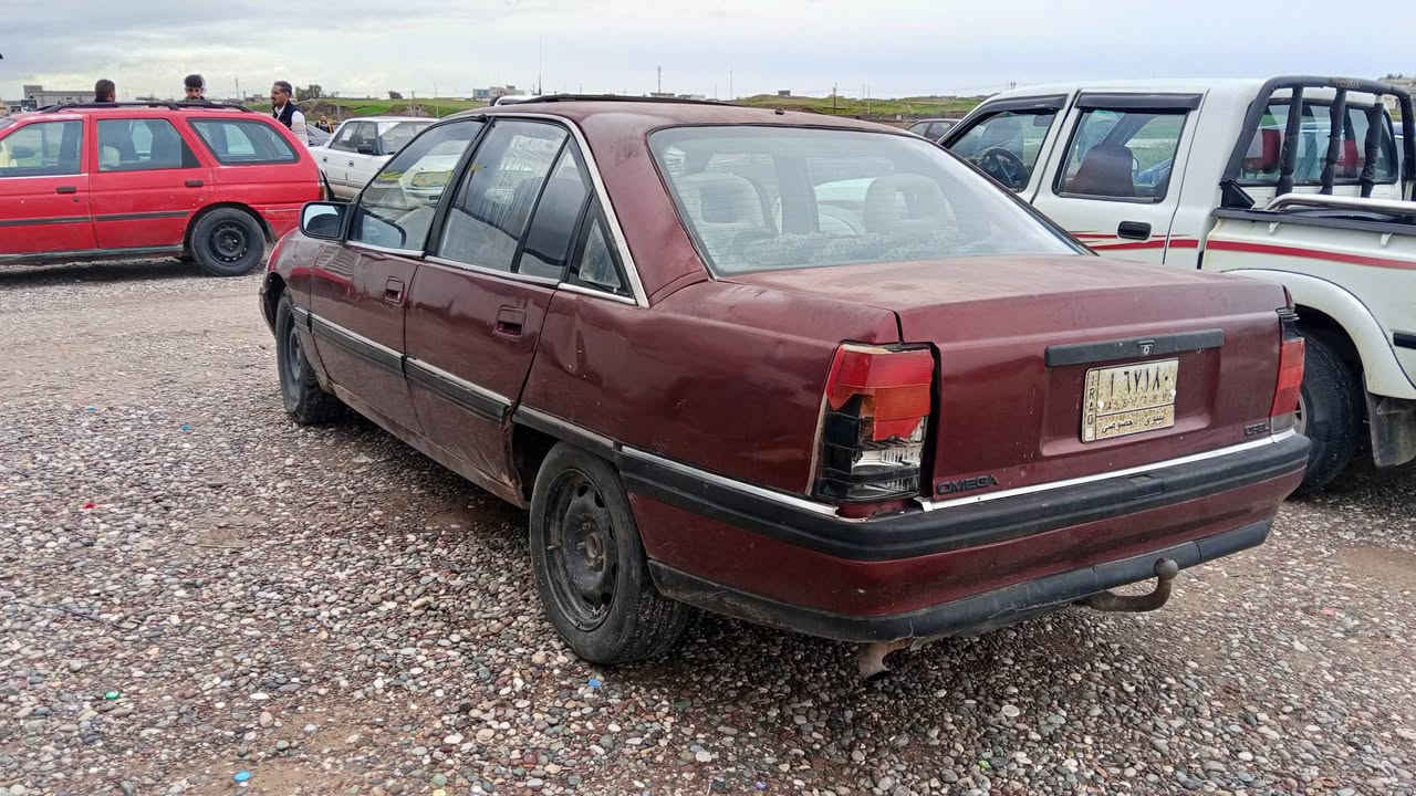 اوميكا موديل 92حجم 20 رقم نينوى الماني سنويه عضم شرط الوكاله و التحويل 
كير ومحرك شرط نوزلات اصلي
السعر 18 وبيه مجال العنوان موصل كيارة 
اتصل وادلل ***********
