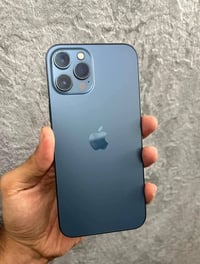 ايفون 12 برو ماكس • ٢٥٦ • شاشة مستبدلة