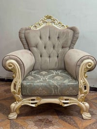 تخم زان تركي ١٠ مقعد مع ميز وسط نضافه فول اخو الجديد ولا غلطه077002002...