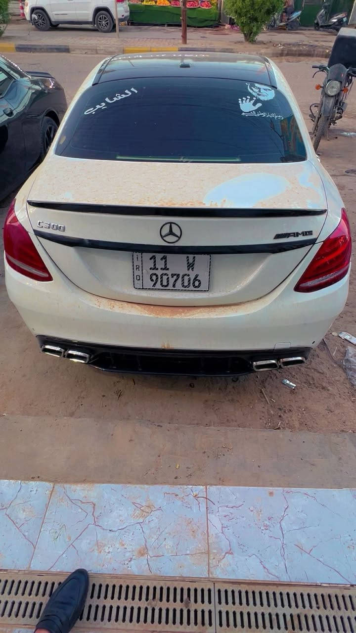 مارسيديس C300
الموديل 2018
فول مواصفات فتحه 
حساسات اماميه خلفيه 
هند بريك بصمه
كامره 360 درجه
رادار متعدد
مري قلاب 
صندوق كهرباء
دبل ماوس تحكم 
كشنات تدفئه كشنات كهرباء 
خزن ميموري اناره داخليه
وضعيات قياده متعدده
وبيها هواي مواصفات
العنوان بغداد شارع فلسطين 
***********
