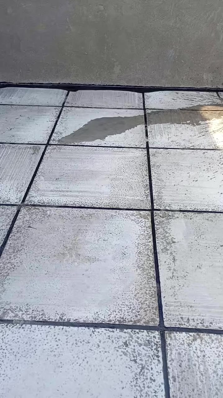 السلام عليكم  يوجد  اعاده الماستك و لتطبيك شتايكر السطوح نشتغل عمل وكرسته وعمل نعمل في بغداد وبابل وكربلاء وكل المحافظات للاتصالات ***********
