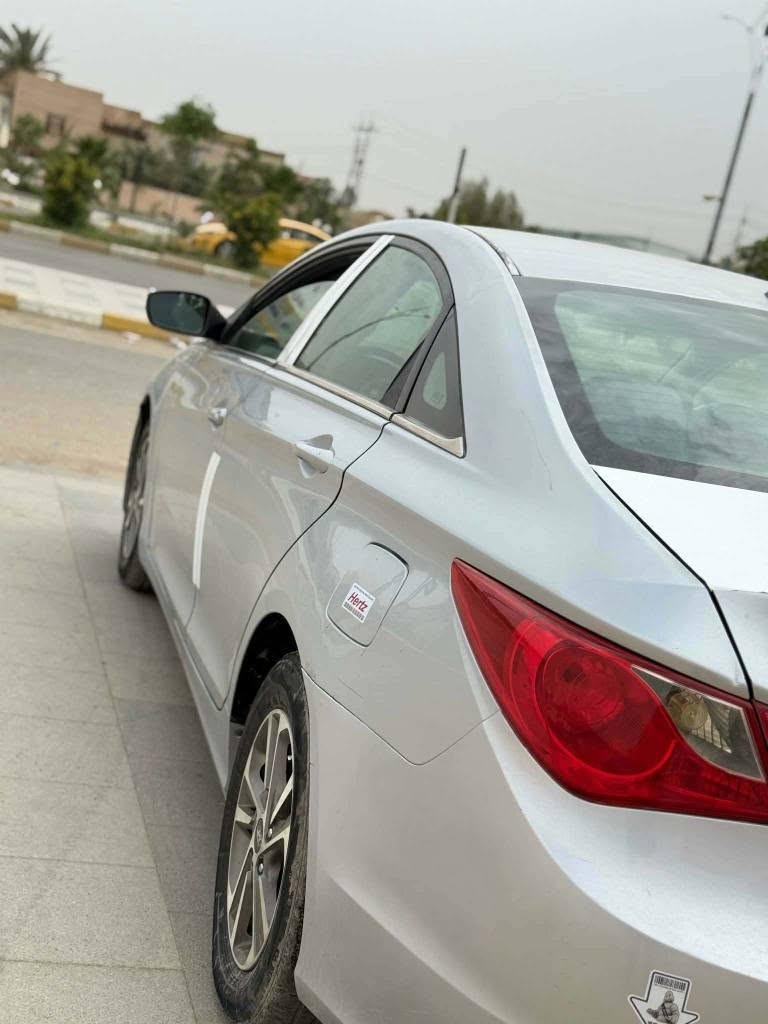 سوناتا امريكي تعمير مقدمه البنيد ماكينه وكير وتبريد ورقم انجليزي ومفحوصه وفحصها موجود جاهزه سعر ب 95 موجوده في قار الغراف تحويل مباشر. ***********. موديل 2012 الشطره, ذي قار
