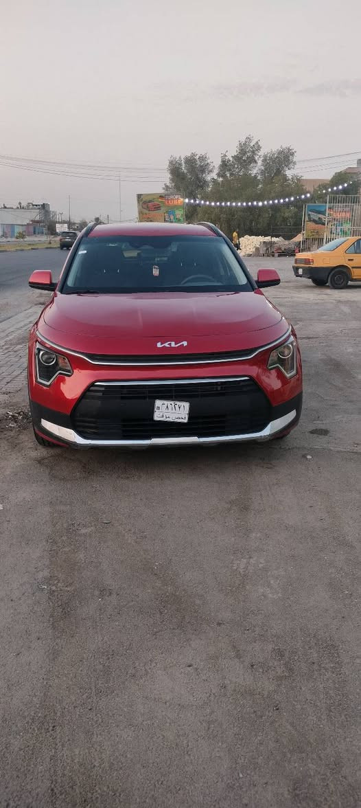 السلام عليكم
كيا نيرو هايبرد موديل 2024 مرقم بغداد باسمي ماشيه 20 الف السعر 150 قفل الحادث كما موضح بالصور صبغ البنيد والدعامية لغود وشواصي مكفولة ايرباك استرين فقط 
***********
