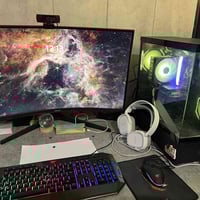 للبيع PC Gaming شبه جديد مع كامل الملحقات 🔴 🖥️ مواصفات الجهاز:  • CPU:...