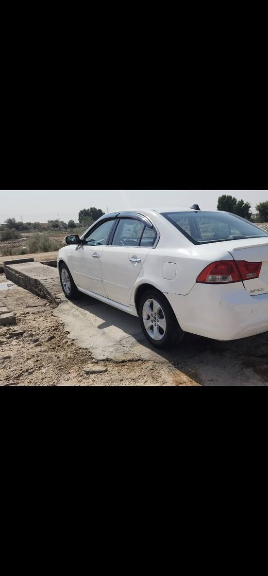 يا الله للبيع ابتيمه ٩خليجي رقم انكليزي جديد تحويل مباشر جاهزه محرك كير تبريد حداديه تخم تاير كله جديد بيه صبغ عام مكانه الناصرية السعر ٨٥ وبيه مجال شراي اتصل ماكو خاص 
*********** ترهم حاضر واقصاد
