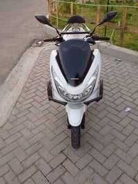 دراجه pcx للبيع الجيل الثاني ياباني مكفوله العنوان بعداد مدينة الصدر  ...