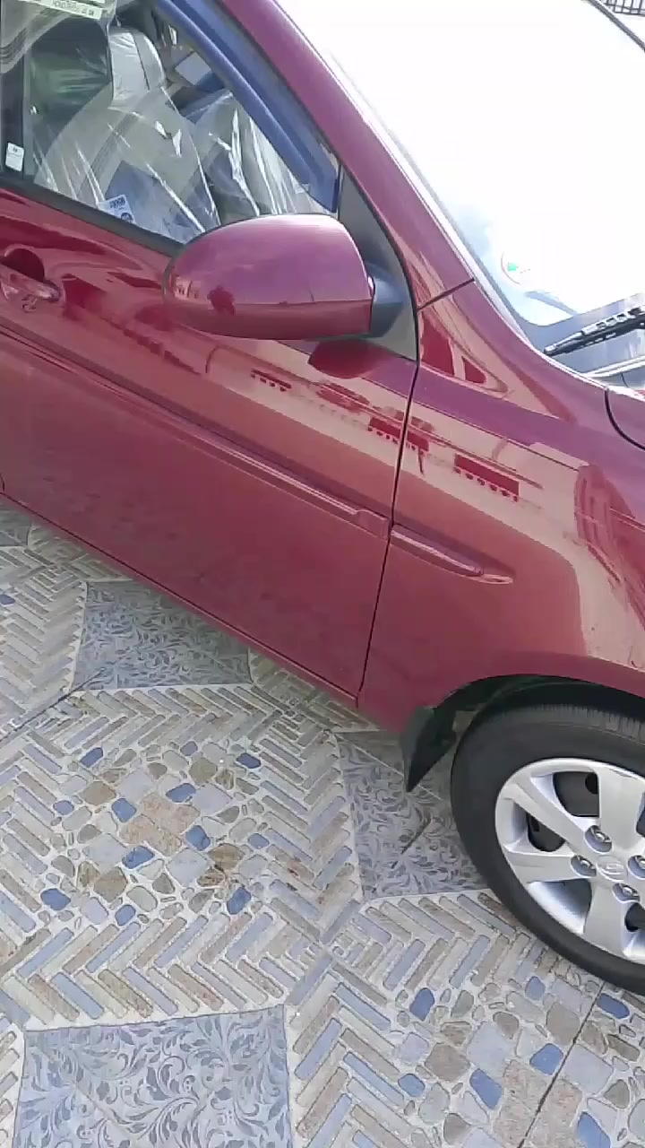 للبيع اكسنت رقم نينوى دولي سنويه بسمي شرط التحويل والهزه جديده موديل 2008 وارد امريكي  محرك 16 كير اوتماتيك محرك كير شرط سيارة على وضع الشركه صبغ جاملغ بدون دواخل  ‏‪***********‬‏       
‏‪***********‬‏
