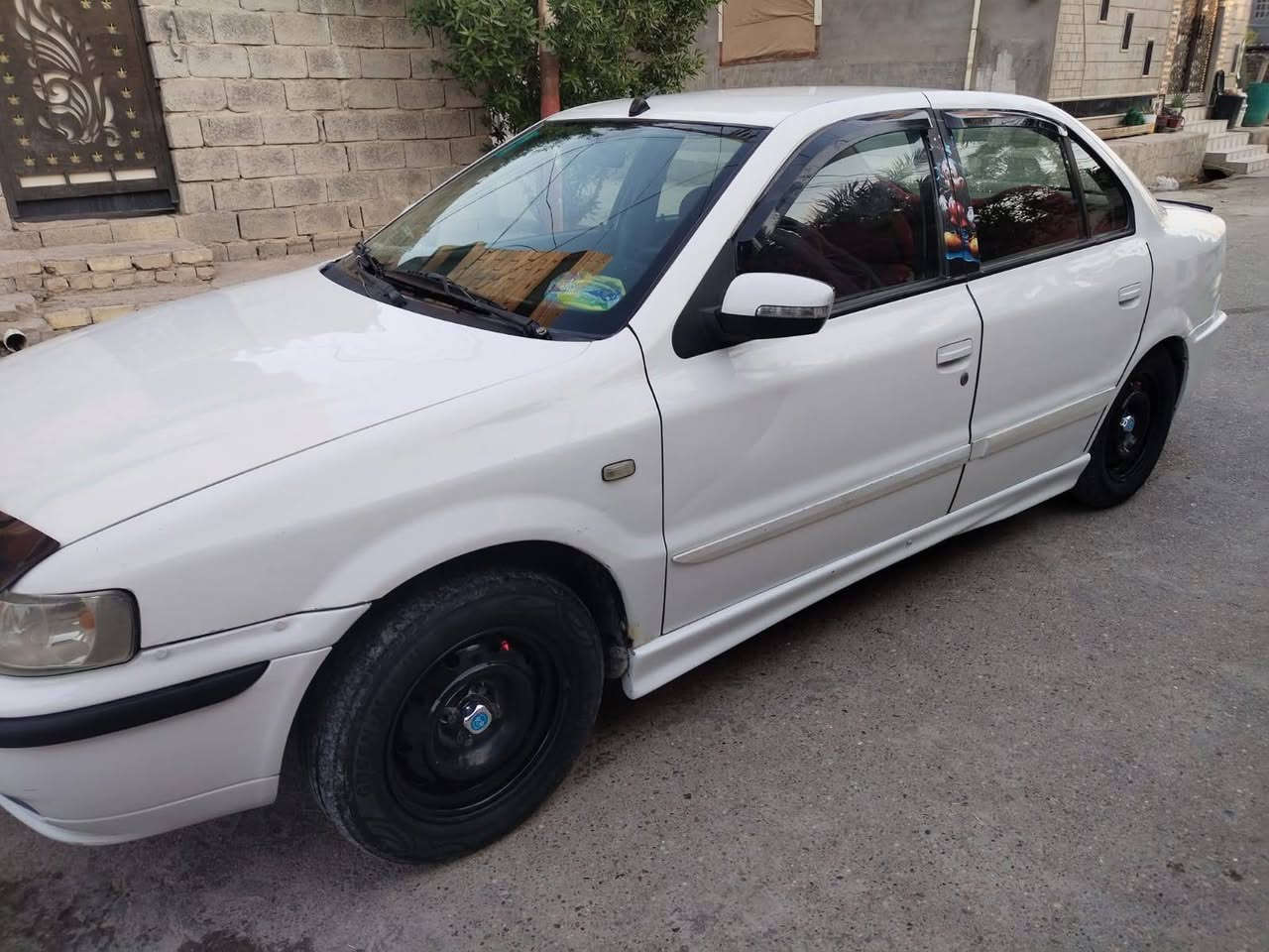 السلام عليكم
٢٠٠٩ سمند سورن كير ومكينه فرنسي سنويه ورقم جديد باسمي تحويل ثاني يوم تبريدها ثلج
السعر ٣٨ وبيها حك الجيه
‏‪***********‬‏
