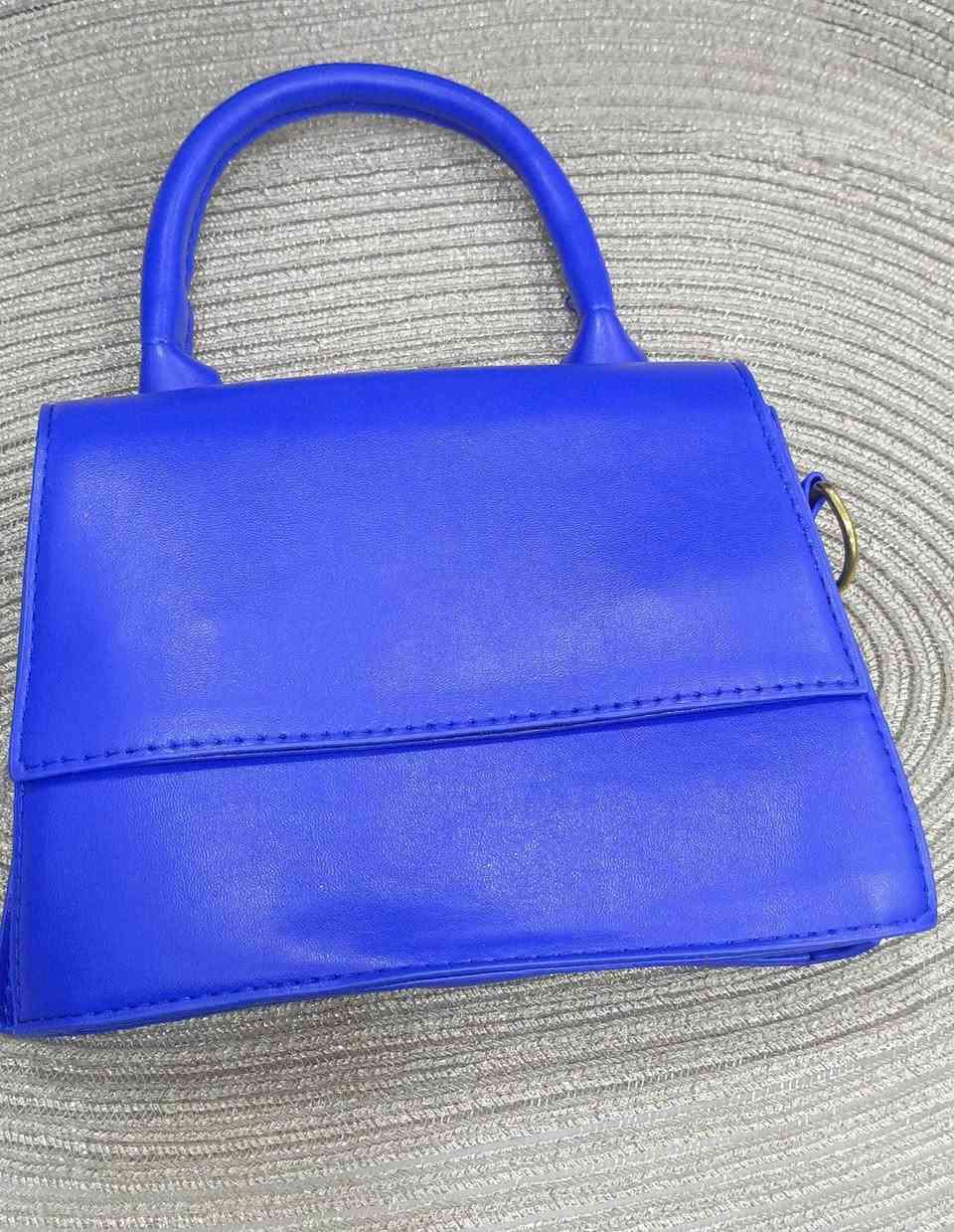 ٣٠٠٠اي قطعة داخل المنشور


**إذا كنت صاحب هذا الإعلان وتريد حذفه لأي سبب، رجاءا أرسل رسالة إلى الدعم الفني**