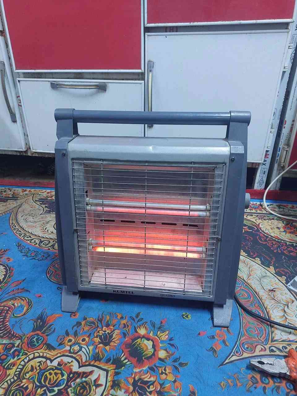 صوبات العدد 6 كلهن شغلات مابيهم نقص قفل 30 كلهن وغساله توشيبا ياباني الصلي شغاله غسل وتنشيف بس تنشيف بي صوت شويه قفل 20 السعر قفل بدون عمله ليحب يتصل ***********
