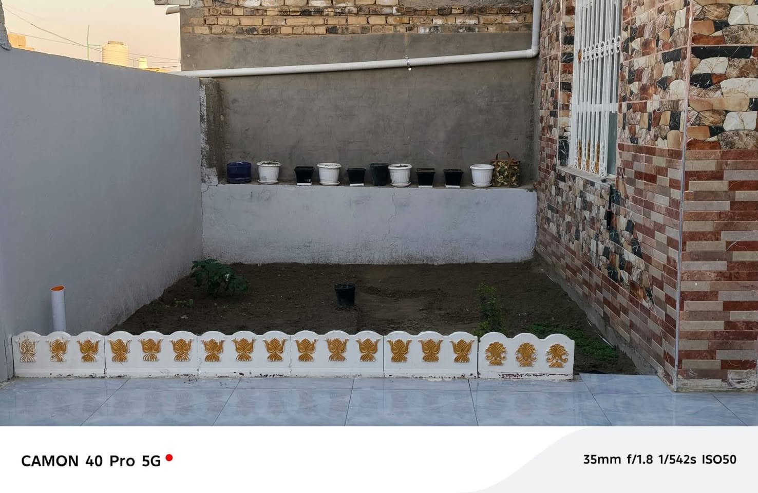 بيت زراعي للبيع 200م
منطقة الوارشيه، النجاريه قرب ابو طيبه ابو القالب يحتوي على غرفتين وصاله واستقبال ومطبخ وصحيات وطارميه اماميه
السقف شيلمان عكاده والبناء طابوق الرجاء السعر خاص لطفاً أو اتصال هاتفي *********** بي واتساب
