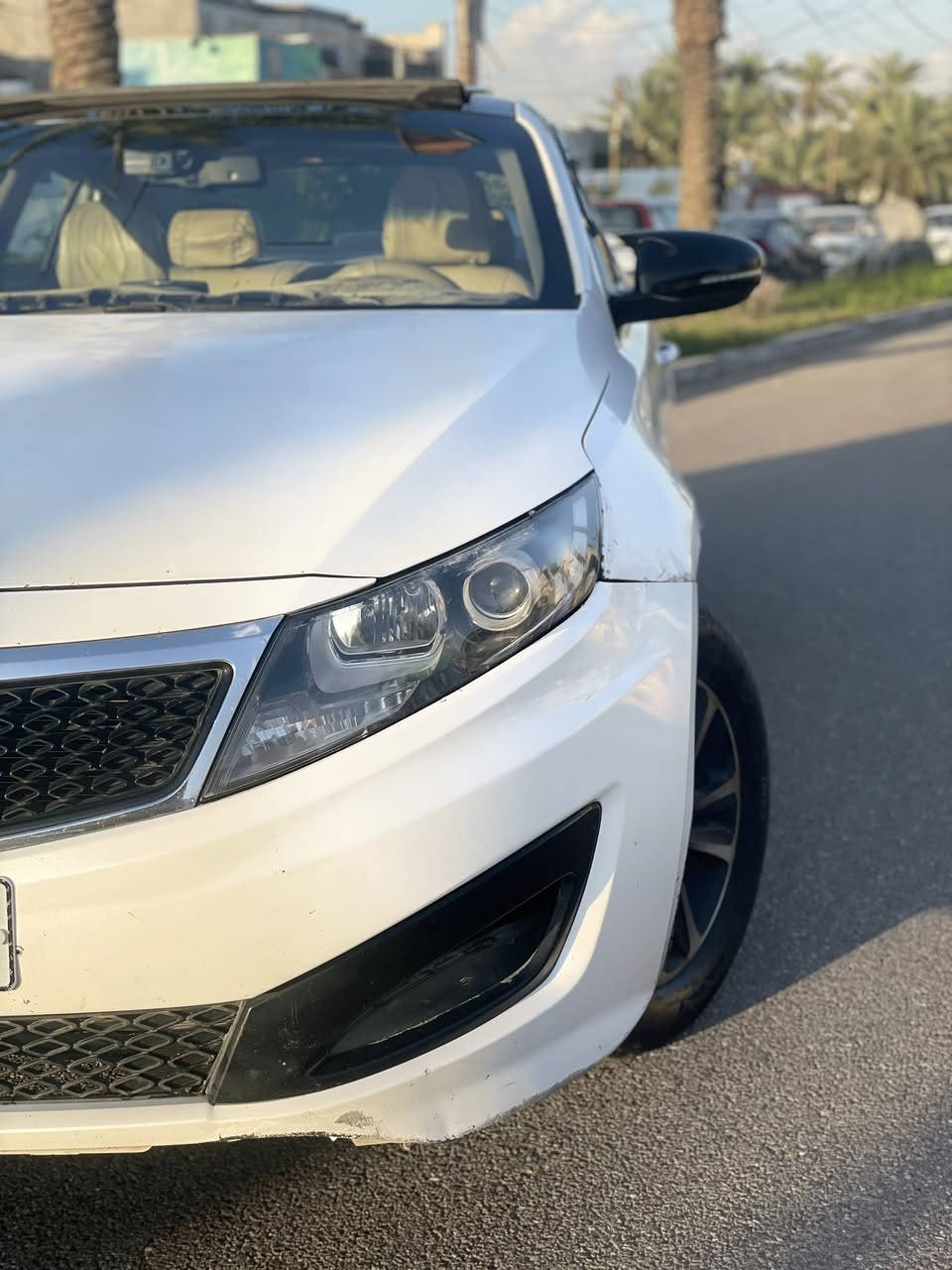 السلام عليكم

كيا أوبتيما ٢٠١١خليجي 
مكينه ٢٠٠٠دوش

المواصفات  فوووول عدة البصمة

صاج ملكي

تبريد بيانو 

تبريد منفصل

شفتات ستيرن 

تحكمات ستيرن 

قطعتين تبريد

كشن خزن 2

كشن كهرباء

تسهيل الدخول و الخروج

بنراما يعني السكف كلة جام

و بعد مواصفات بس هية فول عدة البصمة
بيها قطعة جمالغ امامي صبغ
و البنيد بي طلقتين و شوية جارد 
كفالة الشاصي اللغد البدنة مدري شنو هذني مكفولاات 
الموقع بغداد -السيدية-شارع العلوة

السعر 121ورقه و بيها مجال

للاتصال 
***********
