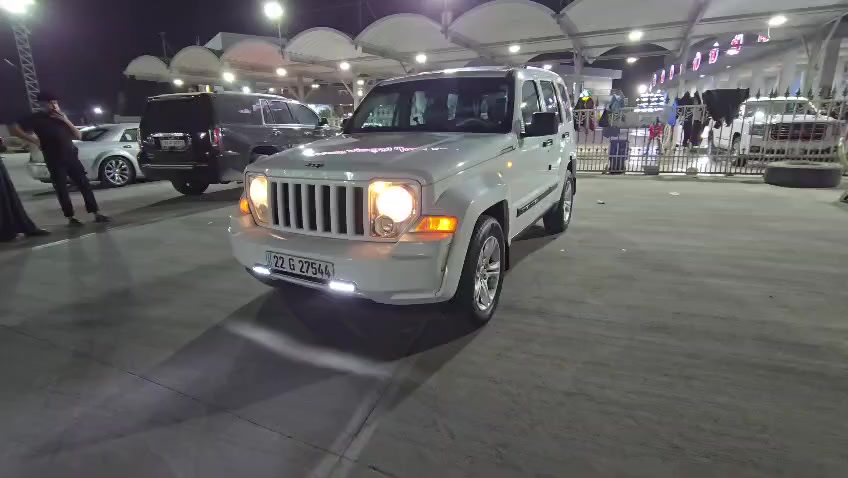 جيب ليبرتي موديل 2012
خـلـيـجـي شركة نيڤا كفاله عامه 
فول مواصفات فتحه سقف تحكم ستيرن كروز سرعه فور ويل اوتو شاشه جبيره قلاب سماعه دمام 
كامره خلفيه حساسات قماره شامو داخل نضيف 100٪ سياره على وضع شركه مابيها نقص ابد محرك وكير وحداديه وتخم تاير جديد نصبتها احله من صور رقم اربيل دولي جديد هزه جديده تحويل وكاله حاضر مكان السياره البصرة 
السعر 120 وبيها مجال للشراي
***********
