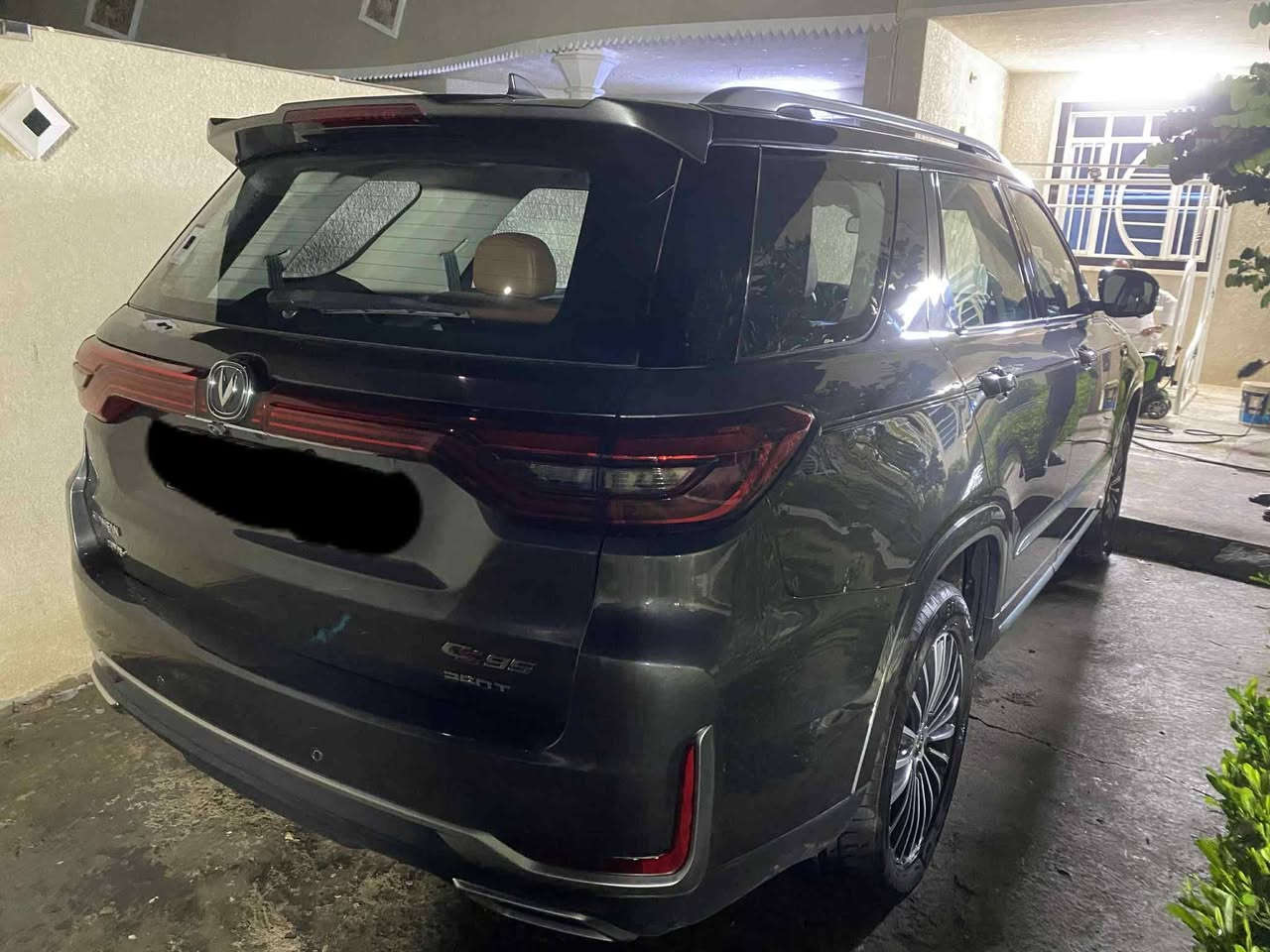 السلام عليكم سيارة شانجان sc95 موديل 2023 للبيع مكفوله ماشيه 61.000 الف  ضمان شركة  معروفه المواصفات  ماكو داعي اشرحهن السعر 30 مليون  مكان الحسينيه الراشديه...للاستفسار خاص او اتصال او واتساب (***********)
