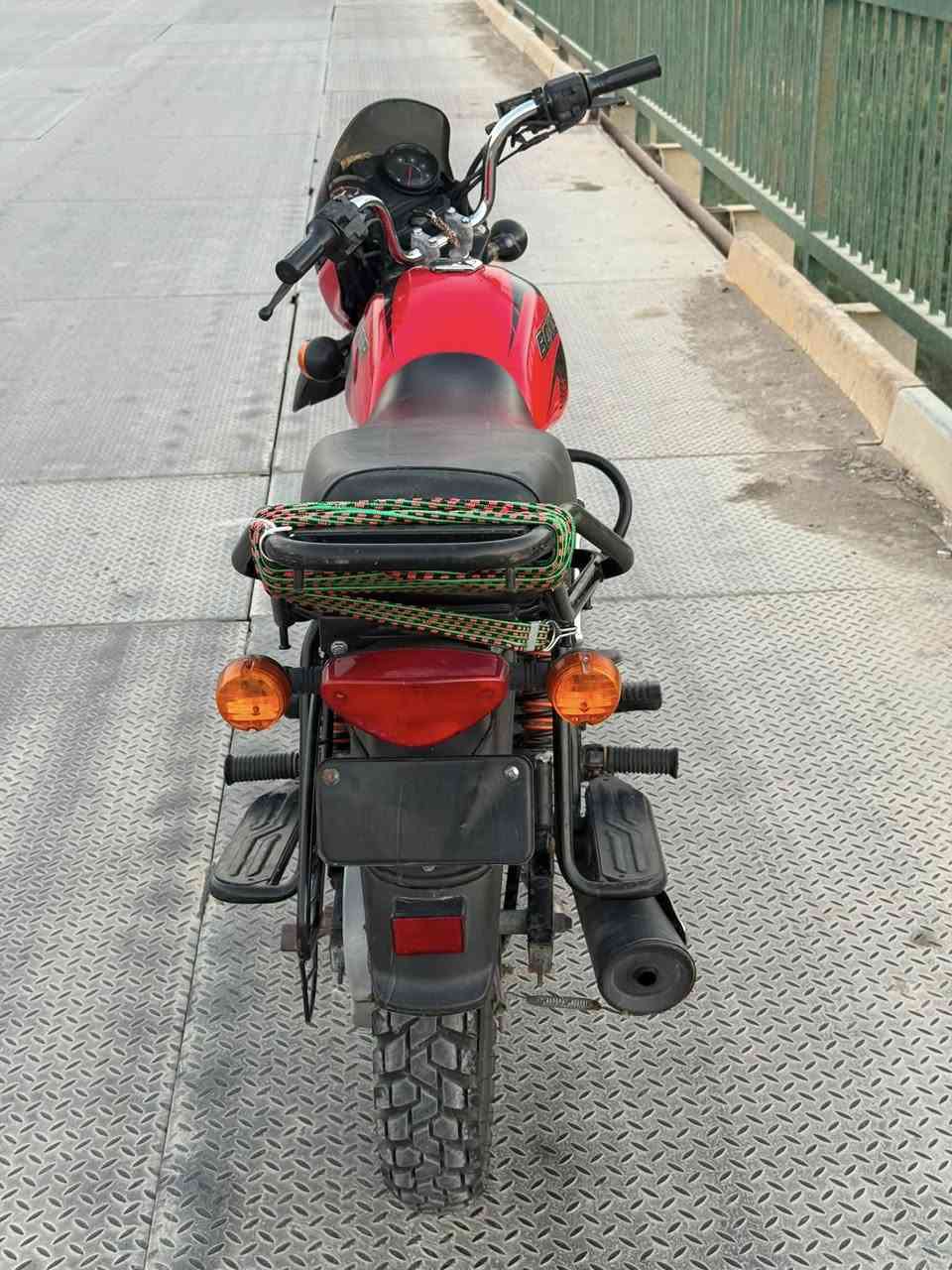 بوكسر مديل ٢٢ ما مفتوح ولا مجفت اوراقها كامله بسمي وكيلها علاء الهلالي السعر ١٦٠٠ وبيها مجال ***********
