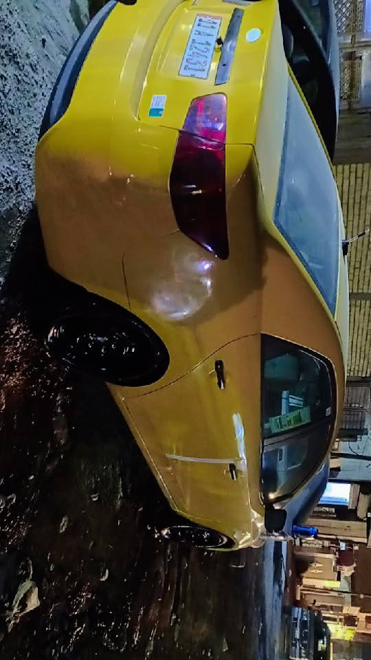 السلام عليكم فورتي موديل 10وارد امريكي مكينه 2000كير ومكينه خير من الله تحكم ستيرن اشاير بل مري تبريد شغال شواصي لغود مكفولات السعر 85 الرقم ***********
