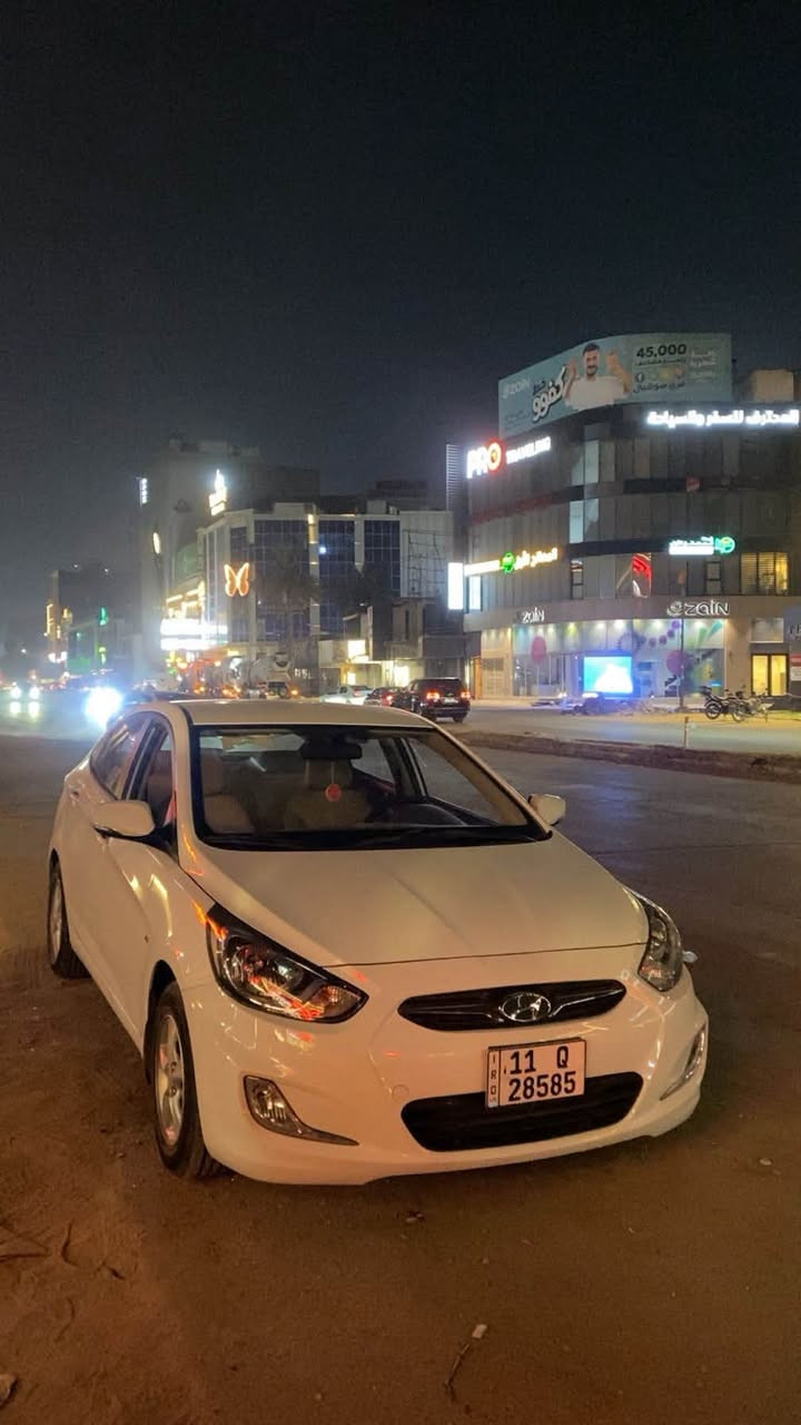 السلام عليكم
للبيع هونداي اكسنت 2013 خليجي  اخت الزيرو  
شركه عامه محرك 1600 دبل قطره كير AT
ماشيه 37 الف حقيقي كفاله عامه من كلشي عدا الدعاميه الاماميه بيه صبغ اثر شخوط  جديده بمعنى الكلمه على وضع الشركه بدون صبغ بدون تبديل بدون حار بدون بارد كفاله للاخير سبير منازل عدتهه ممفتوحه كتلوكات الشركه رقم بغداد الجديد بأسمي هزه جديده تحويل مباشر 
مكاني بغداد السعر 115 وبي مجال للشراي 
للاستفسار هـ ***********

