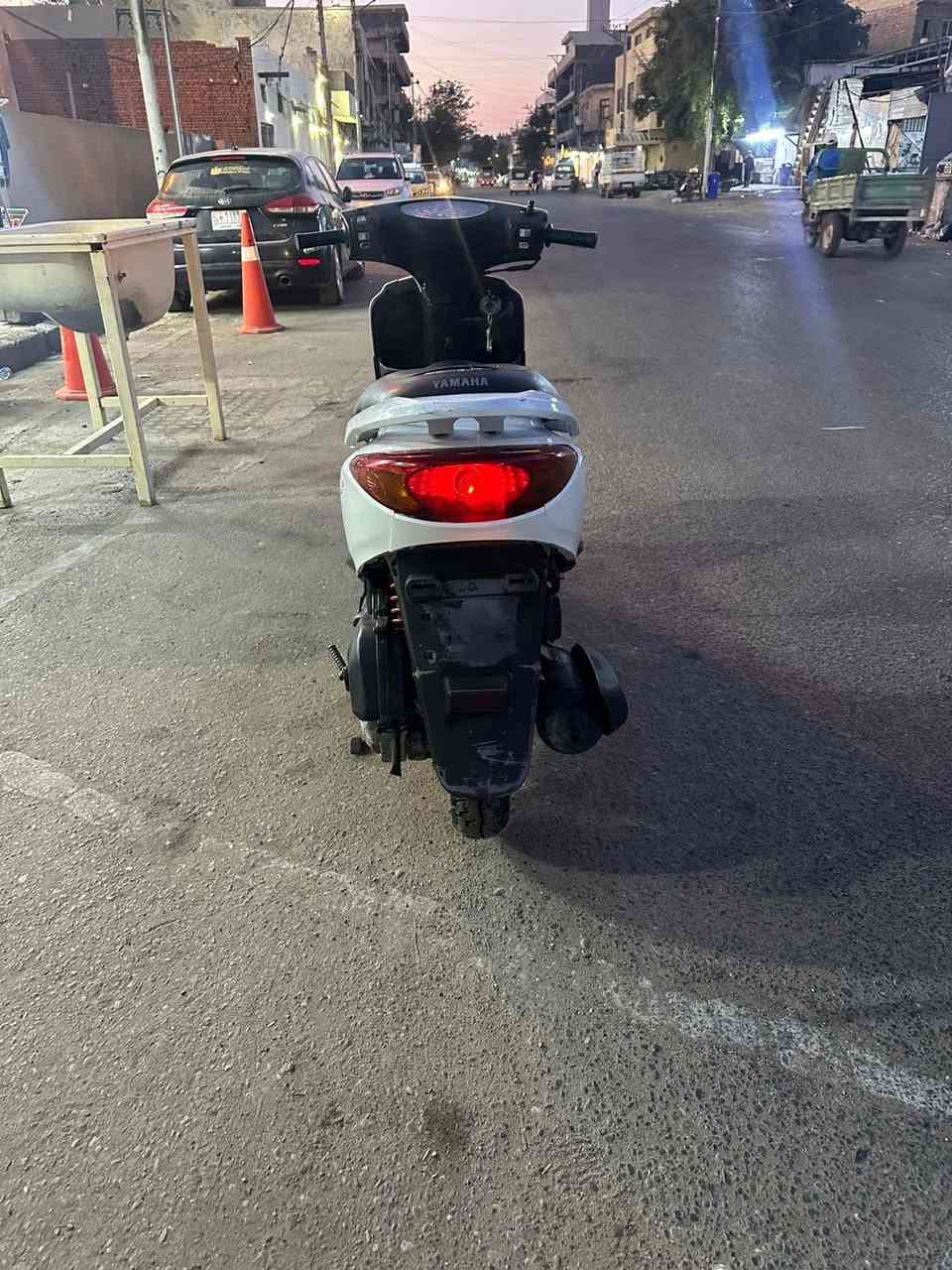 السلام عليكم دراجة بريز كفالة عامةبلادية مكاني رحمانيه جغيفر قرب مقهى البيروتي الرقم ***********
