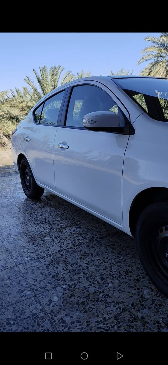 اسلام عليكم
نيسان صني  للبيع 
موديل 25 
ماشيه 22الف
مواصفات معروفه 
مكفوله كفاله عامه 
رقم السياره اربيل 
تريد وكاله تريد تحويل 
جديدة السياره بمعنى الكلمه 
السعر 130
الاتصال ‏‪***********
