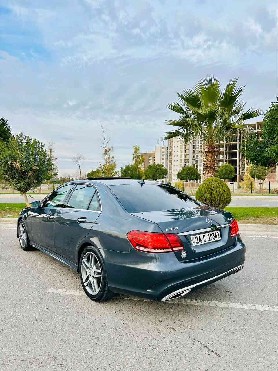 خل افاجئكم بل سعر و بسعر اقل من النتره و فول فول و ارغب و احلى فئة بل مارسيدس 💯

🇩🇪Mercedes Benz E350 4matik 2016  🇩🇪

~~~~~~~~~~ 148$💰🔒~~~~~~~~~~

للبيع فقط !!

ارغب و احلى شكل و موديل و حجم بل مارسيدس 

موديل : 2016 
وارد : امريكي 
ماشية : 75 الف فقط !!!
محرك : 6 سلندر 3500 بانزين ارغب محرك بل مارسيدس 
لون : نفطي 
رقم السيارة : دهوك الجديدة
مكان السيارة : اربيل شارع ٦٠ 

ضرر السيارة : بامريكا بي جملغ و بوند فقط .. اهنا بل عراق صارت بي طخ طخات اني ابيع حزام صبغ تكمات و سقف بشرط و شوية بي داخل 👍🏻

سعر السيارة : 💰148$💰 ورقة جوة البلاش و قفل بدون معاملة لان السيارة جوة سوك 

رقم موبايل و واتساب : 

***********
***********

**********************

مواصفات فول الفول 💯

بيبان كله بصمة و بصمة التشغيل • سلايت • رادار 360 درجة • لايتات ليد زنون • كامرة دوارة • صندوك كهرباء و شفط • كشنات كهربائي و خزن و هيتر • ستيرن هيتر و كهربائي • بردة خلفية • سماعات Harman kardon • اوتو هولد • اوتو بارك • شفتات ستيرن • دخول ذكي • قيادة ذاتية • مرايات شفط • تحكم ماوس • داخل فورماتيك • و بعد كلش كلش اهواي مواصفات ممذكور .. 💯💯

*******************

اخوان السيارة حادثه بامريكا بوند و جملغ و اهنا بل عراق صار بي طخ طخات اني ابيع حزام شوية بي داخل و ارباك فقط بردة و البقية كله شرط 💯💯

كير و محرك كفالة بدون اي خلل و السيارة حلوة و بل عافية على اليأخذه 👍🏻

سعر النهائي بدون معاملة : 148$💰 قفل لأن ماكو بهيجي سعر و هيجي مواصفات و موديل اذا بدون صبغ سعره توصل ٢٤٠$ ورقه فدوة لا تكسرون بحلال العالم و ربي يرزق الجميع 🙏🏻 أربيل, العراق
