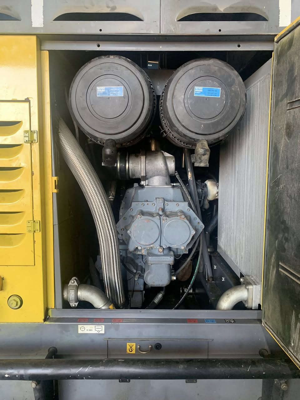 كومبريسر ٢٥بار اطلس للبيع وتس اب***********
