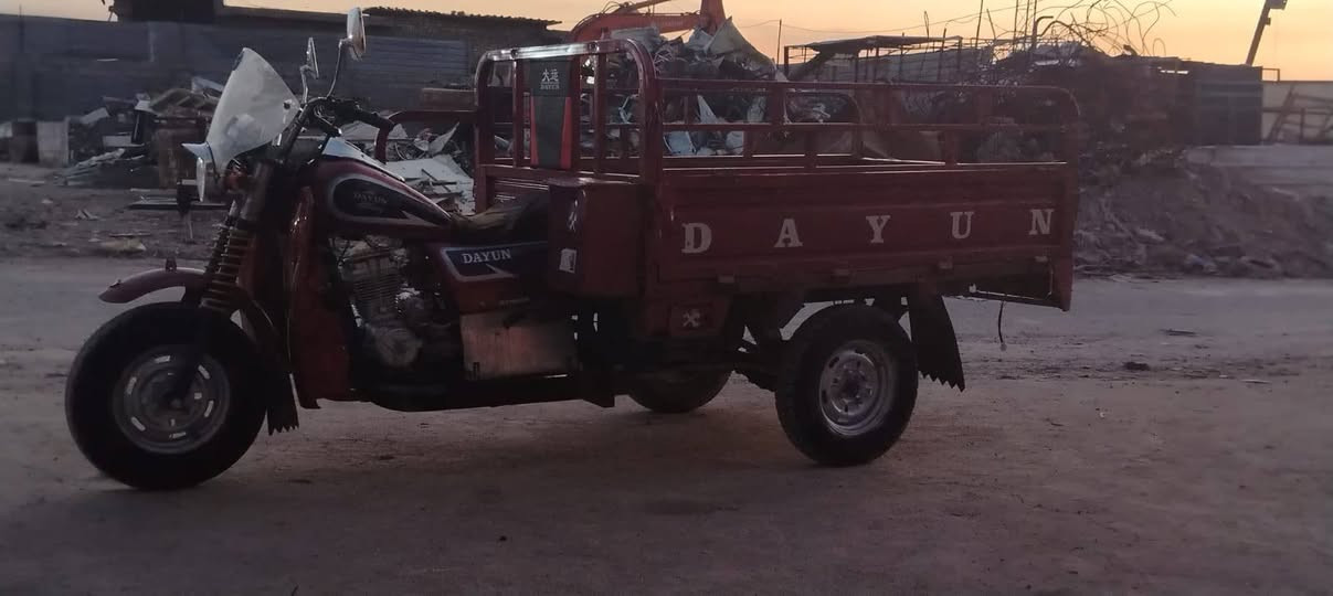 سلام عليكم ستوته دايوان موديل 2018أوراق المصطفى كمرك ورقه صفره شرط رقم سوته كامله مكمله تخم تاير جوبلس كهربائيات سلف كله شغال كبل للشارع ماذب عليهه ربع سعرهه 1200وبيهه مجال مكاني بغداد مدينة الصدر قطاع 48نهايت شارع لفلاح رقمي ***********وبي واتساب
