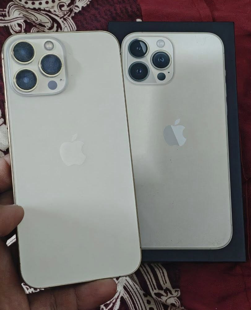 السلام عليكم أيفون ١٣ برو ماكس بطاريه ٨٨ نموذج Aمكفول من كلشي ***********
